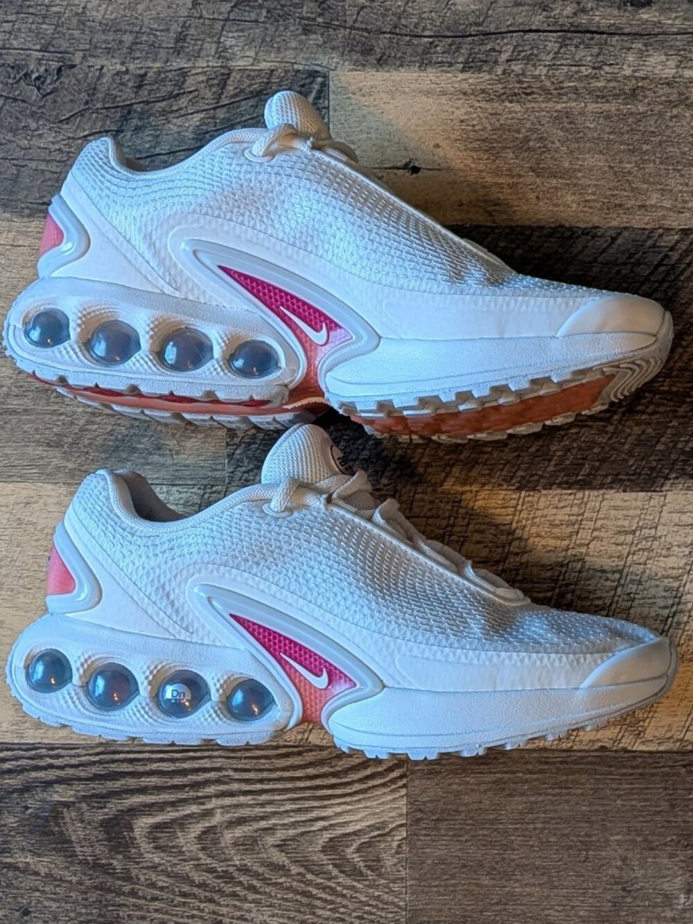 Nike Air Max Dn Shoes Sail Phantom Hyper Violet